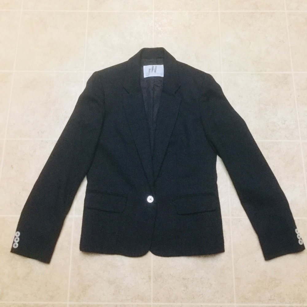 🎩 “JH COLLECTIBLES” BOYS JACKET 🎩